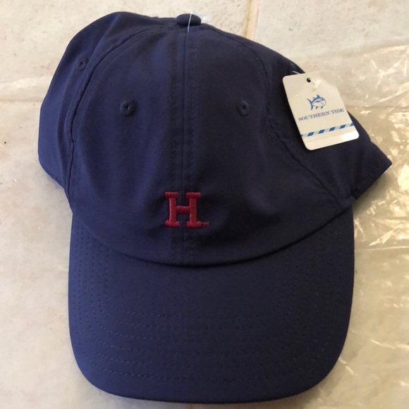 Southern Tide Accessories - Southern Tide 🌊 Classic bb style cap with adjustable velcro strap in back